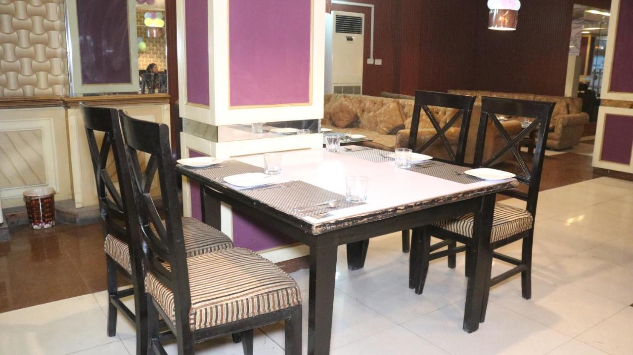 Hotel Tourist Inn Lahore Exterior foto